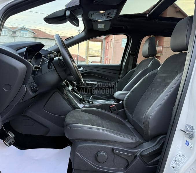 Ford Kuga 2.0 TDCI ST/4x4/PANO