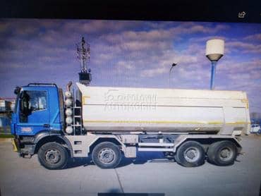 Iveco Trakker AD410T50