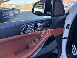 BMW X7 xD40d 3xTV M-paket slika 15