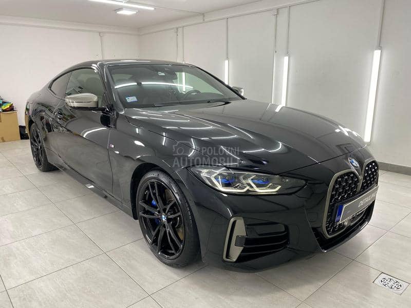 BMW M440i 