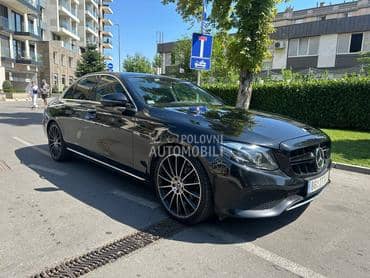 Mercedes Benz E 220 360/Pano