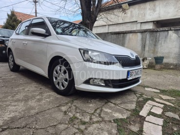 Škoda Fabia 0 9