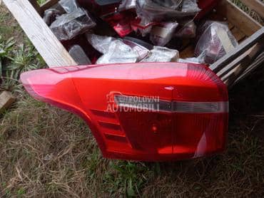 Stop svetlo za Ford Focus