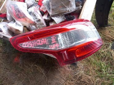 Stop svetlo za Nissan Qashqai