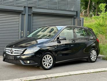 Mercedes Benz B 180 