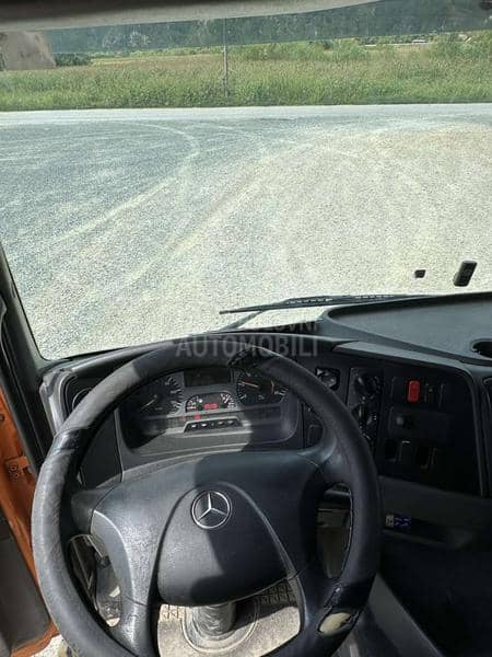 Mercedes Benz ATEGO 823L
