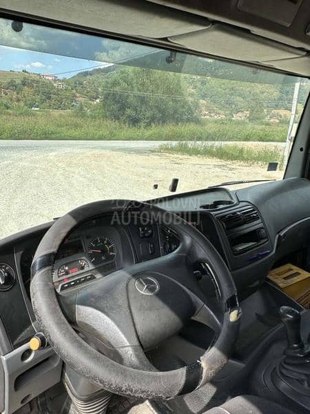 Mercedes Benz ATEGO 823L