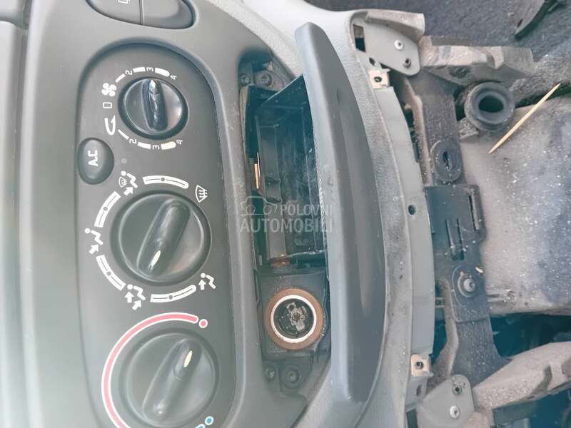 upaljac pepeljara za senic 1