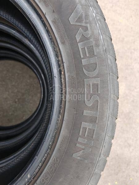 Vredestein 215/65 R17 Sve sezone