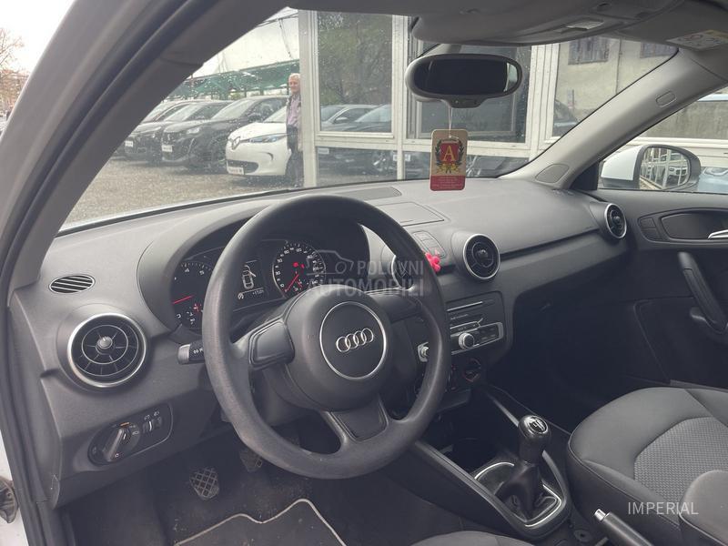 Audi A1 1.0 B