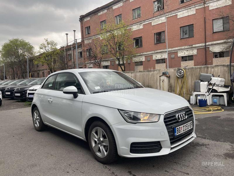 Audi A1 1.0 B