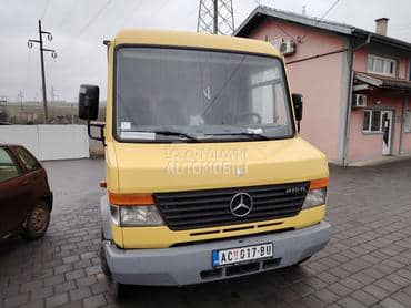 Mercedes Benz Vario 815
