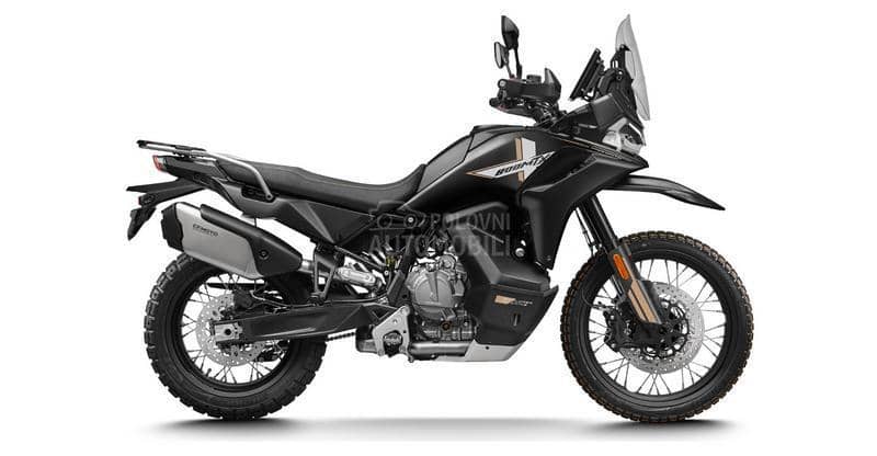 CFMOTO 800 MT-X na stanju