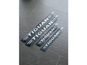 Karbon nalepnice pragova NOVO za Volkswagen Tiguan, Tiguan Allspace