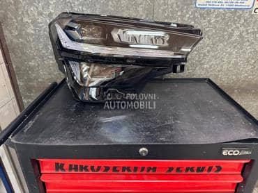 Desni far za Škoda Kodiaq od 2024. do 2025. god.