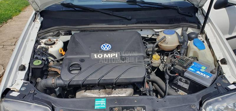 Volkswagen Polo 4