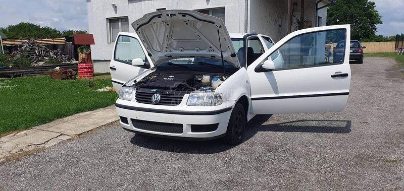 Volkswagen Polo 4
