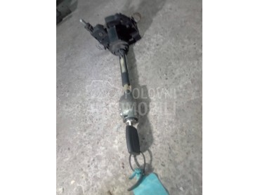 Bravica haube mk2 za Ford Focus od 2004. do 2007. god.