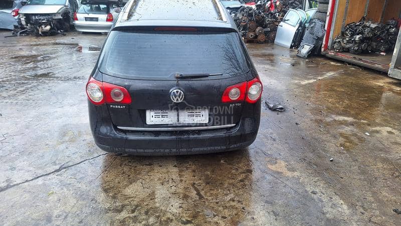 Passat B6 Gepek vrata