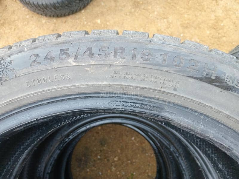 Triangle 245/45 R19 Zimska