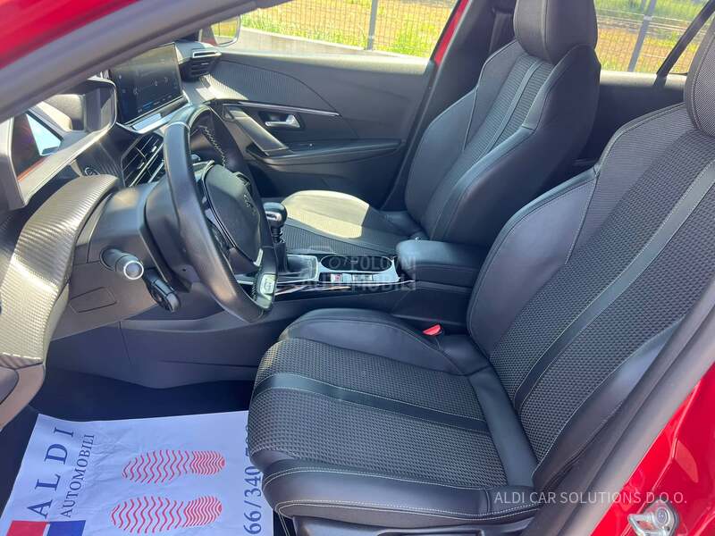 Peugeot 208 1.2 Puretech/Gt Line