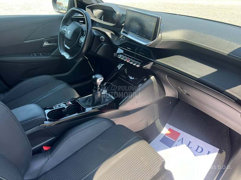 Peugeot 208 1.2 Puretech/Gt Line