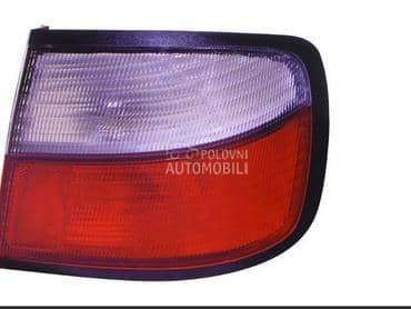 Štop svetlo desno za Nissan Primera od 1996. do 2002. god.