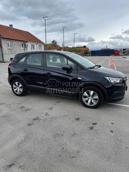 Opel Crossland X  