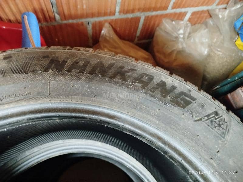 Nankang 265/50 R19 Zimska