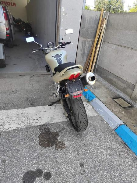 Suzuki SV650
