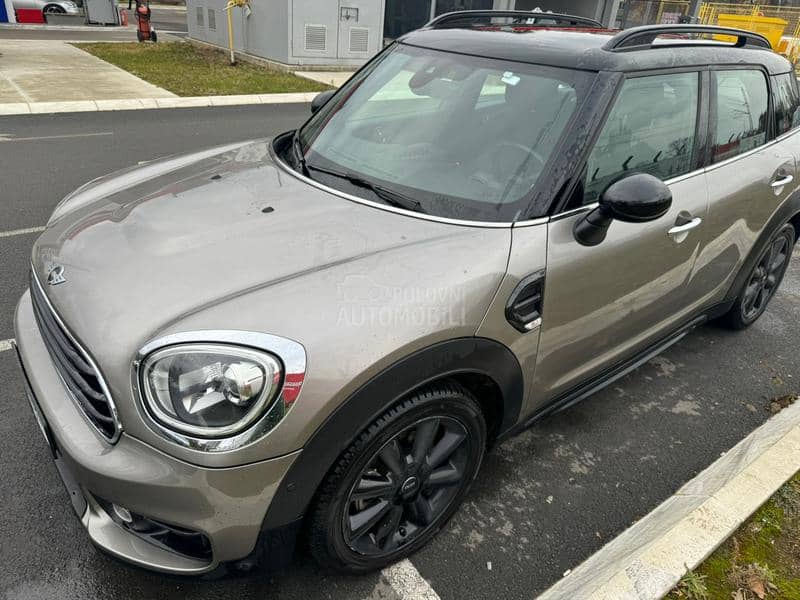 MINI Countryman D