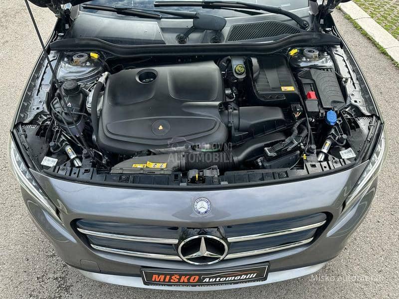 Mercedes Benz GLA 200 i Aut Nav Led Xenon
