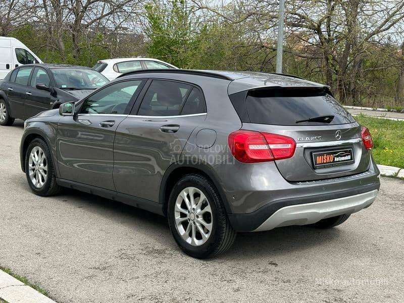 Mercedes Benz GLA 200 i Aut Nav Led Xenon