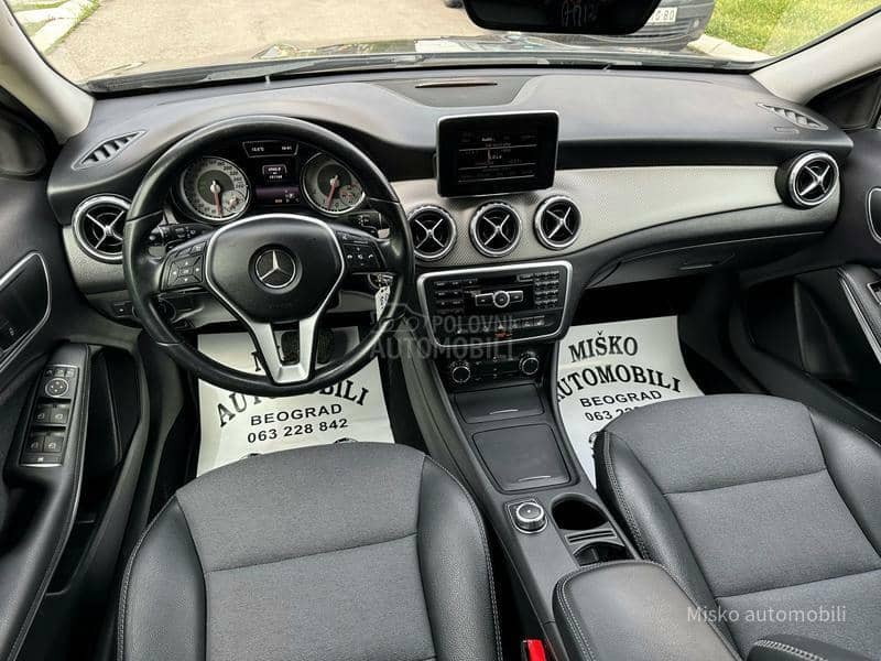 Mercedes Benz GLA 200 i Aut Nav Led Xenon