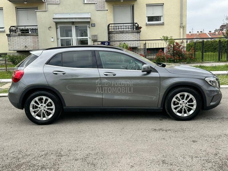 Mercedes Benz GLA 200 i Aut Nav Led Xenon