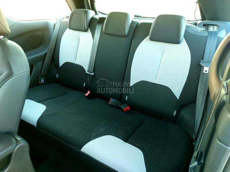 Citroen DS3 1.2 i