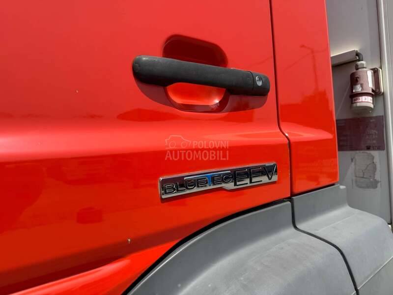 Mercedes Benz AXOR 1824 HLADNJACA 7.7m
