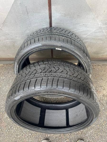 Pirelli 285/30 R21 Zimska