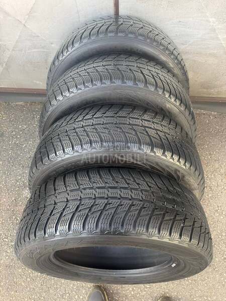 Nokian 225/65 R17 Zimska