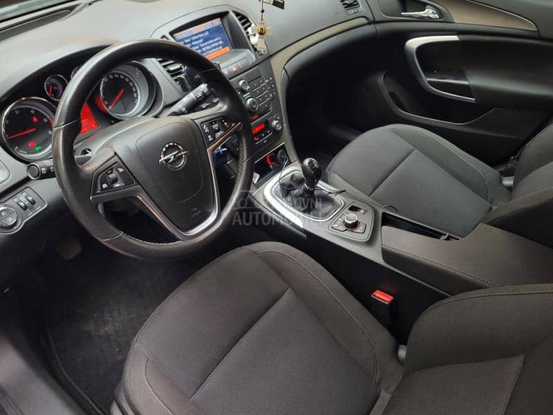 Opel Insignia 