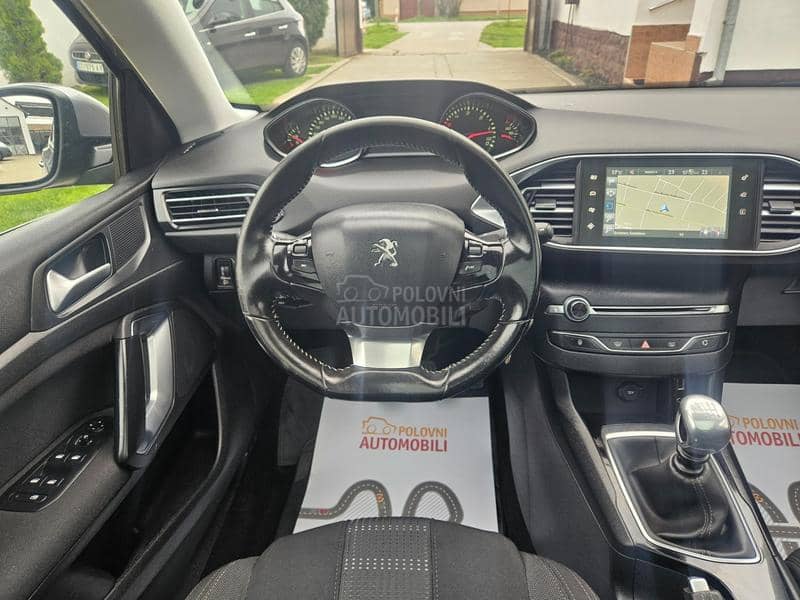 Peugeot 308 1.6 HDI  KAMERA