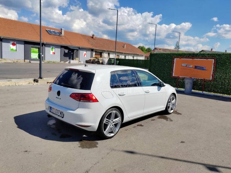 Volkswagen Golf 7 DSG HIGHLINE