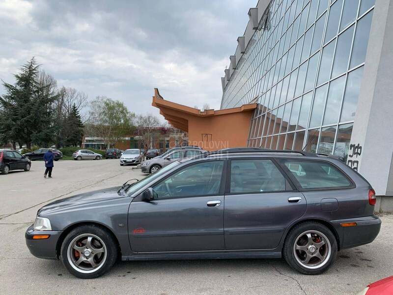 Volvo V40 1.9 tdi
