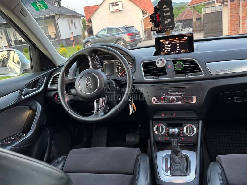 Audi Q3 4 motion
