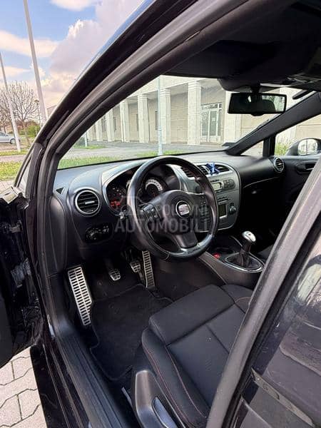 Seat Leon 2.0 tfsi 241 cupra