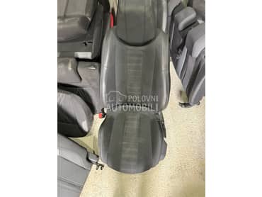 Sedista za Peugeot 308