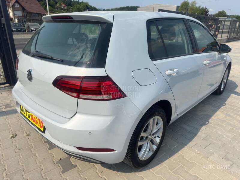 Volkswagen Golf 7 1.6TDI NOV