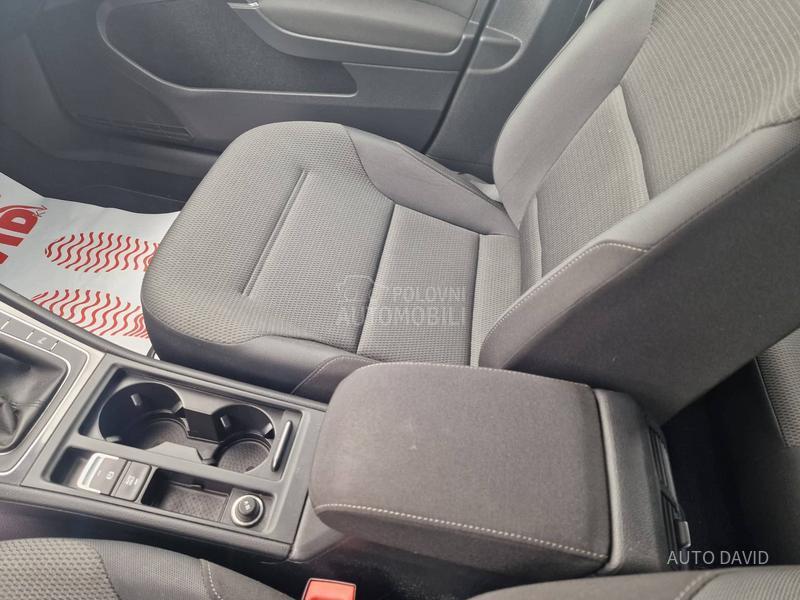 Volkswagen Golf 7 1.6TDI NOV