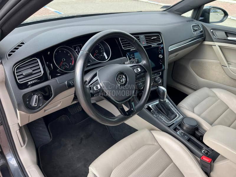 Volkswagen Golf 7 HIGHLINE 1.4 TSI DSG