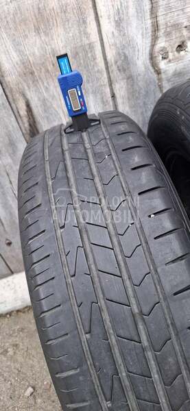Hankook 215/65 R17 Letnja